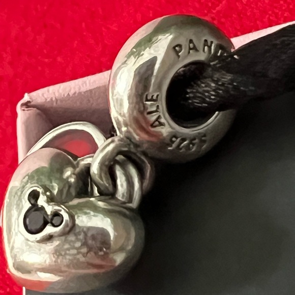 Authentic Disney Pandora Mickey & Minnie Mouse Hearts Dangle Charm - Picture 3 of 5